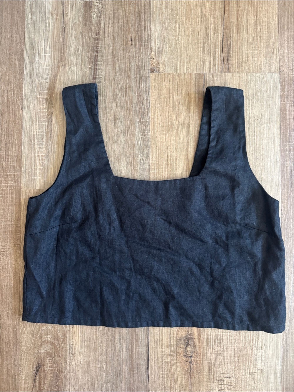 The Reset R Label Linen Tank crop